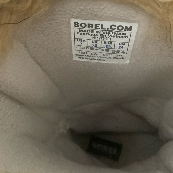 SOREL Joan of Arctic Faux Fur Waterproof Snow Boot - LIMITED EDITION - Picture 10 of 15